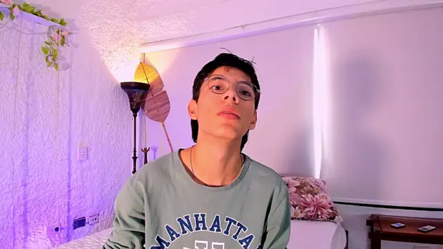 alexandersawyer online show from January 2025 12:31:01 PM