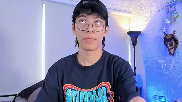 alexandersawyer online show from February 2025 12:12:01 PM