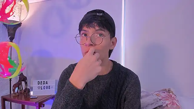 alexandersawyer online show from March 2025 12:06:02 PM