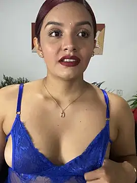 Melanyprada online show from October 2025 03:27:01 AM