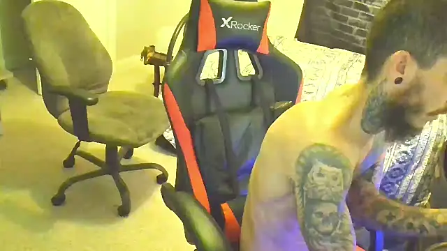 Snapshot of XMeF10 chatting on February 2025 02:56:02 PM XMeF10 online show from February 2025 02:56:02 PM