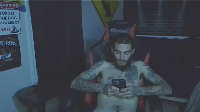 Snapshot of XMeF10 chatting on March 2025 06:59:02 AM XMeF10 online show from March 2025 06:59:02 AM