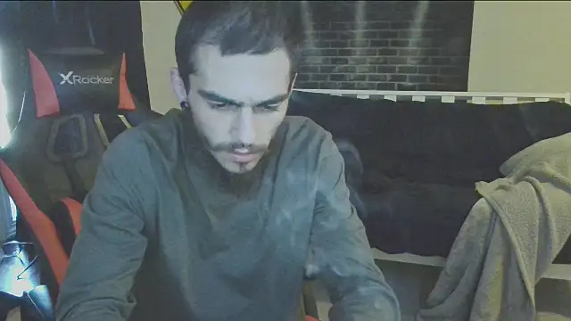 Snapshot of XMeF10 chatting on March 2025 04:10:01 PM XMeF10 online show from March 2025 04:10:01 PM