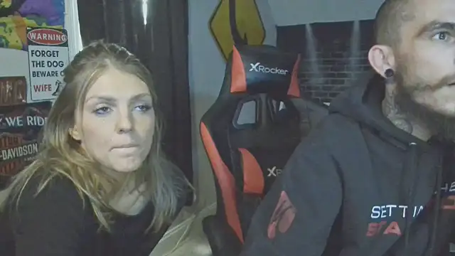 Snapshot of XMeF10 chatting on March 2025 01:29:01 PM XMeF10 online show from March 2025 01:29:01 PM