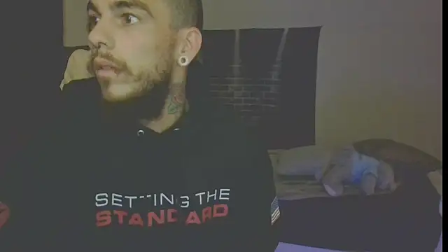 Snapshot of XMeF10 chatting on March 2025 10:20:01 PM XMeF10 online show from March 2025 10:20:01 PM