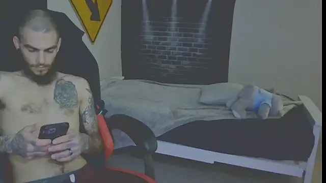 Snapshot of XMeF10 chatting on March 2025 01:46:01 AM XMeF10 online show from March 2025 01:46:01 AM