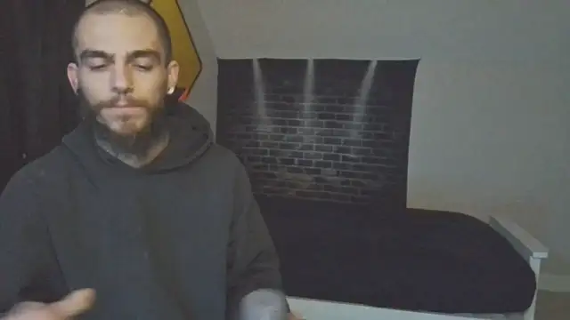 Snapshot of XMeF10 chatting on March 2025 05:41:02 AM XMeF10 online show from March 2025 05:41:02 AM