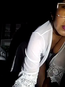 yarely9 online show from December 2024 05:15:01 AM