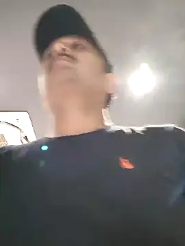 Akhil3290 online show from February 2025 04:22:02 PM