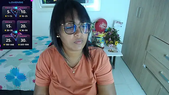 Snapshot of miajoseph_ chatting on February 2025 07:53:01 PM miajoseph online show from February 2025 07:53:01 PM