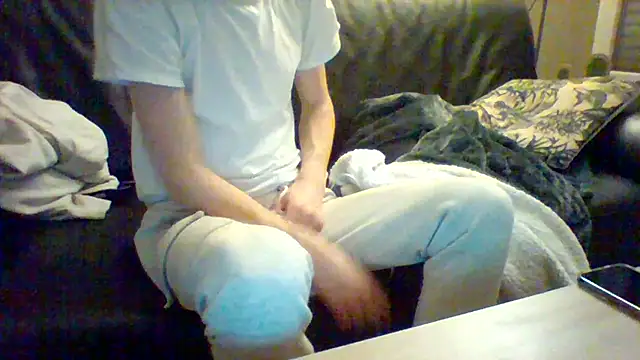 Snapshot of passif520 chatting on February 2025 09:46:02 PM passif520 online show from February 2025 09:46:02 PM