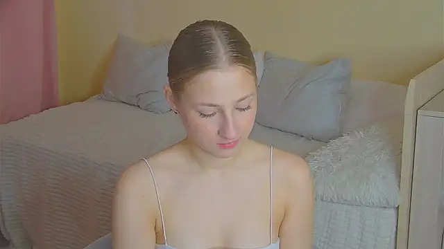 BritneyCruze online show from October 2025 09:13:01 AM