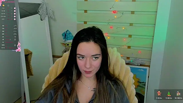 Snapshot of Bella_XO chatting on December 2024 01:50:02 PM Bella XO online show from December 2024 01:50:02 PM