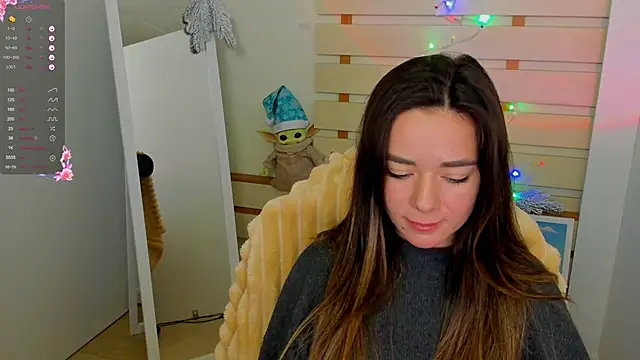 Snapshot of Bella_XO chatting on December 2024 05:12:01 PM Bella XO online show from December 2024 05:12:01 PM