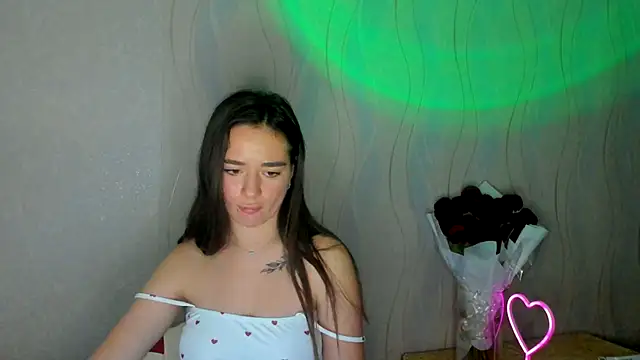 Snapshot of Bella_XO chatting on October 2025 02:47:01 PM Bella XO online show from October 2025 02:47:01 PM