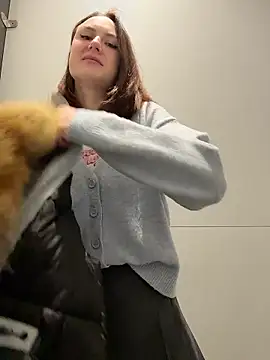 Dina Tease online show from January 2026 11:12:01 AM