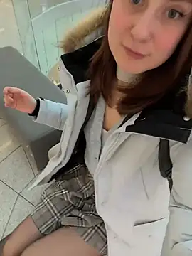 Dina Tease online show from February 2026 11:20:01 AM