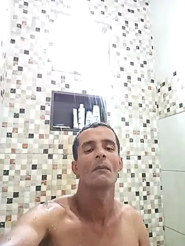 morenogato100 online show from December 2025 06:36:02 PM