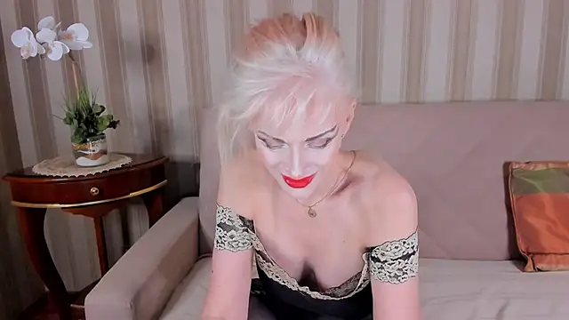 Rita Farel online show from January 2025 11:24:01 PM