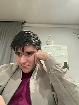 Yann 18 online show from January 2026 01:55:02 AM