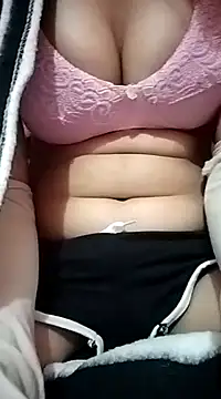 Shanvi Tyagi online show from January 2025 05:41:01 PM