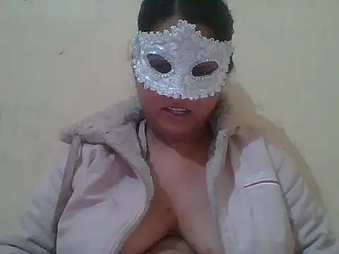 Snapshot of kamayanisingh24 chatting on January 2025 06:38:02 PM kamayanisingh24 online show from January 2025 06:38:02 PM