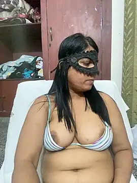 kamayanisingh24 online show from November 2025 06:07:01 PM