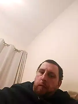 HE-M123 online show from December 2024 09:55:02 PM