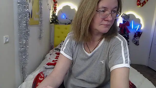 HolyMilfa online show from December 2024 01:36:02 PM