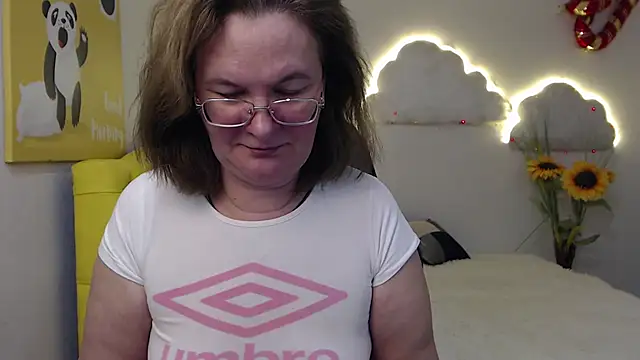 HolyMilfa online show from February 2025 10:39:02 AM