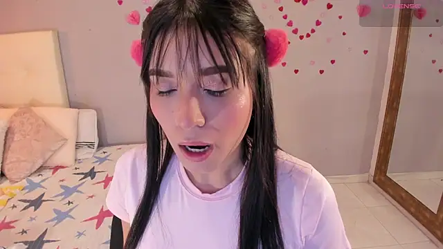 Snapshot of Maia_W10 chatting on March 2026 12:22:01 PM Maia W10 online show from March 2026 12:22:01 PM