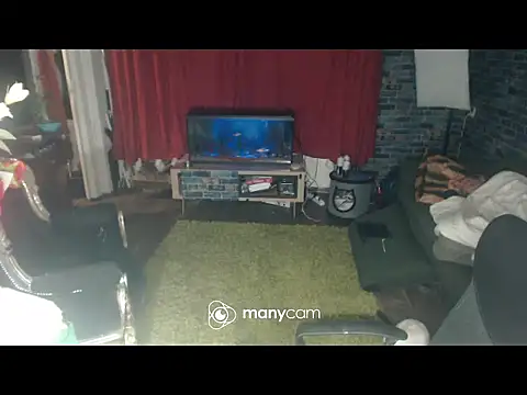 Snapshot of mikeythebestsucker chatting on February 2025 10:52:02 PM mikeythebestsucker online show from February 2025 10:52:02 PM