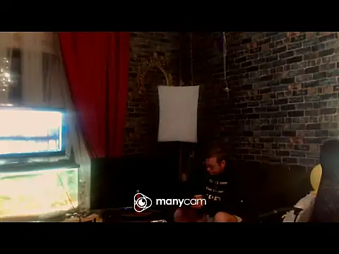 Snapshot of mikeythebestsucker chatting on March 2025 11:12:01 PM mikeythebestsucker online show from March 2025 11:12:01 PM