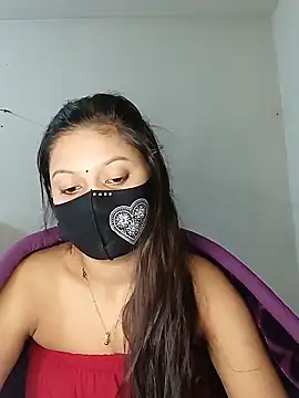 Snapshot of Nadia-2 chatting on December 2024 08:25:02 PM Nadia-2 online show from December 2024 08:25:02 PM