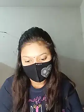 Snapshot of Nadia-2 chatting on January 2025 05:51:02 PM Nadia-2 online show from January 2025 05:51:02 PM