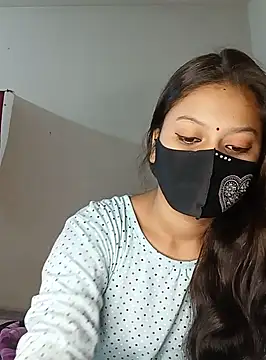 Snapshot of Nadia-2 chatting on January 2025 10:37:02 PM Nadia-2 online show from January 2025 10:37:02 PM