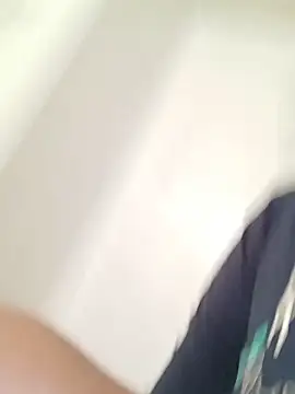 Snapshot of Nadia-2 chatting on January 2025 08:21:02 PM Nadia-2 online show from January 2025 08:21:02 PM