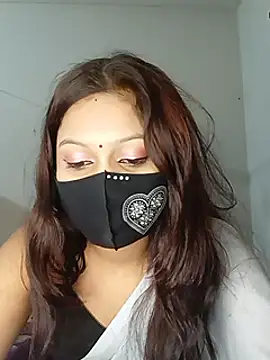 Snapshot of Nadia-2 chatting on January 2025 09:19:01 PM Nadia-2 online show from January 2025 09:19:01 PM