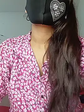 Snapshot of Nadia-2 chatting on February 2025 07:10:02 PM Nadia-2 online show from February 2025 07:10:02 PM