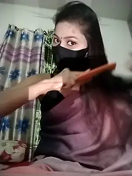 Snapshot of Nadia-2 chatting on December 2025 10:28:01 PM Nadia-2 online show from December 2025 10:28:01 PM