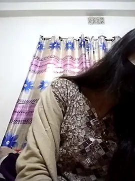 Snapshot of Nadia-2 chatting on January 2026 07:21:01 AM Nadia-2 online show from January 2026 07:21:01 AM