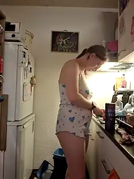 Snapshot of rose_bunny chatting on January 2025 12:42:01 PM rose bunny online show from January 2025 12:42:01 PM