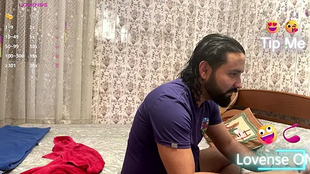 Snapshot of beardken chatting on May 2026 11:18:02 AM beardken online show from May 2026 11:18:02 AM