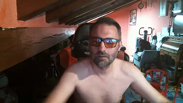 Snapshot of 6996horus chatting on September 2025 03:57:01 PM 6996horus online show from September 2025 03:57:01 PM