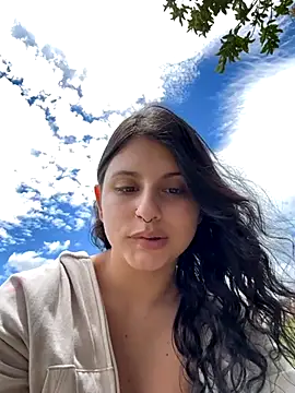 Luu Princess online show from October 2025 05:11:02 PM