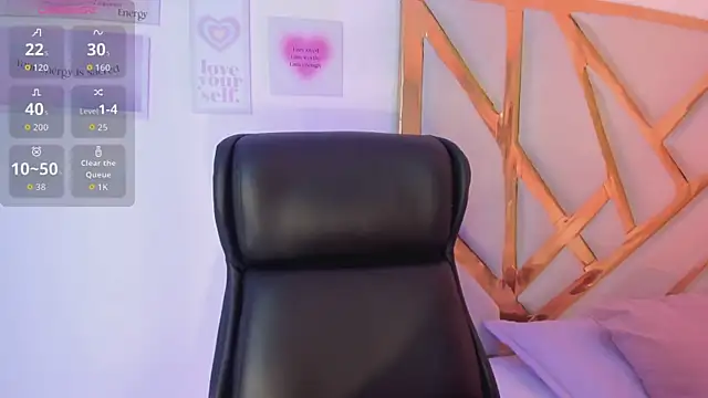 Snapshot of LanaJones_ chatting on November 2025 12:26:01 PM LanaJones online show from November 2025 12:26:01 PM