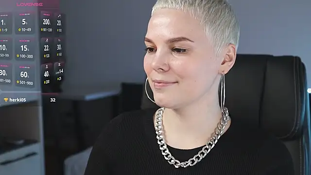 LikaBerry1 online show from February 2025 08:58:01 PM