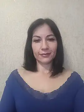 FireLily332 online show from December 2024 12:27:01 PM
