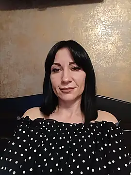 FireLily332 online show from February 2025 04:00:02 PM