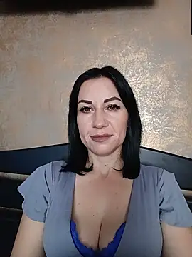 FireLily332 online show from February 2025 09:19:01 AM